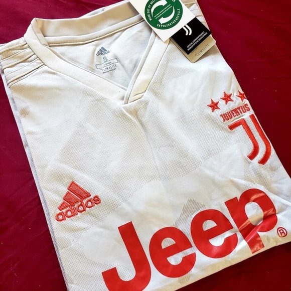 Juventus away jersey - Picture 1 of 4